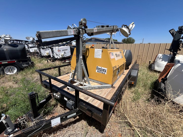 2011-caterpillar-c2.2-image-1