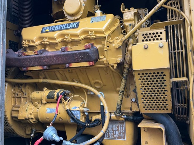 caterpillar-175-kw-image-19