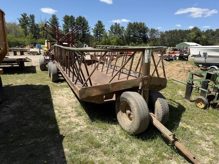 si-20'-tricycle-front-feeder-image-3