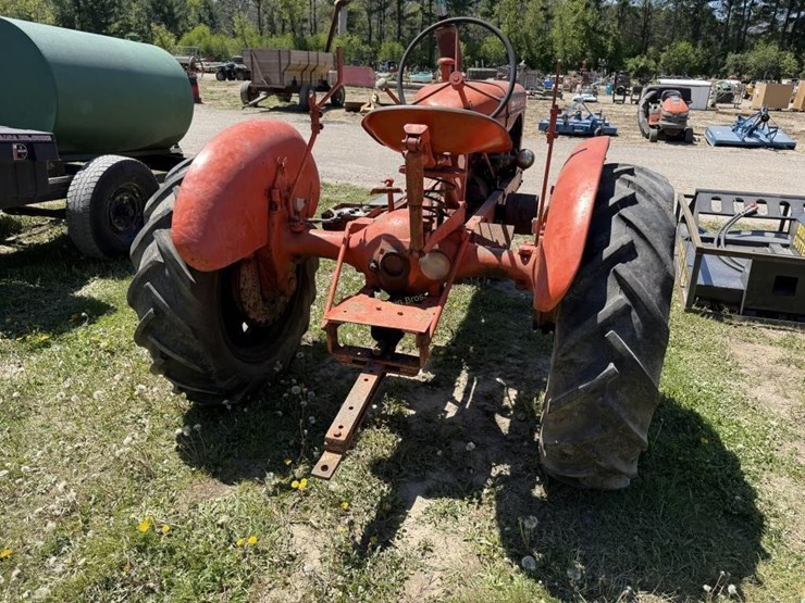 allis-chalmers-wc-tractor---as-is-image-6