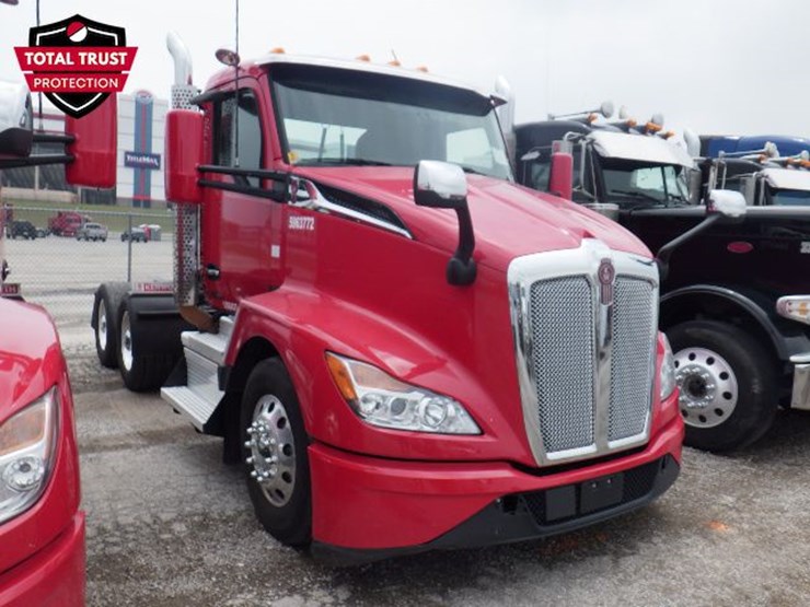 2023-kenworth-t680-image-3
