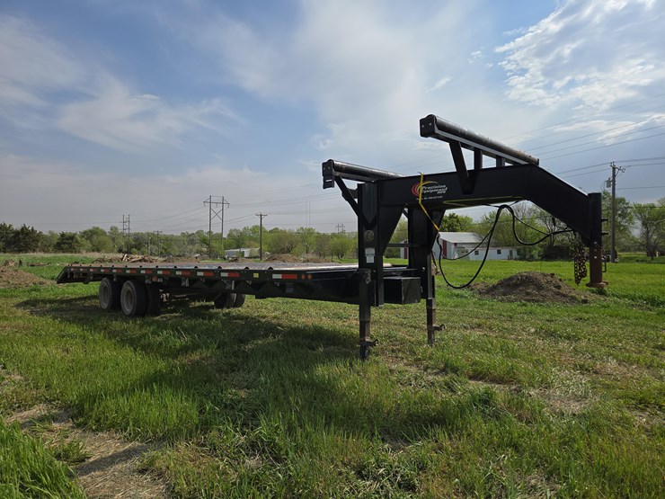2015-precision-equipment-truss-gooseneck-trailer-image-2