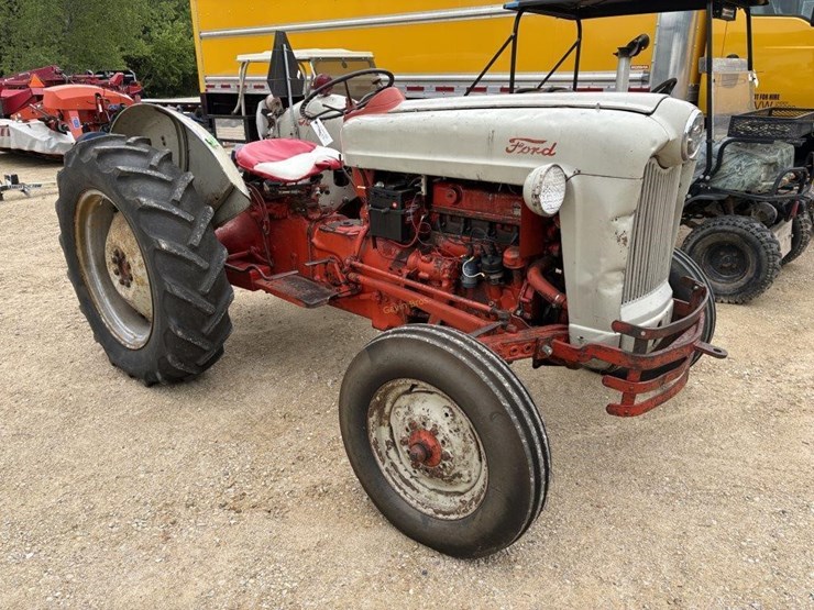 ford-800-image-3
