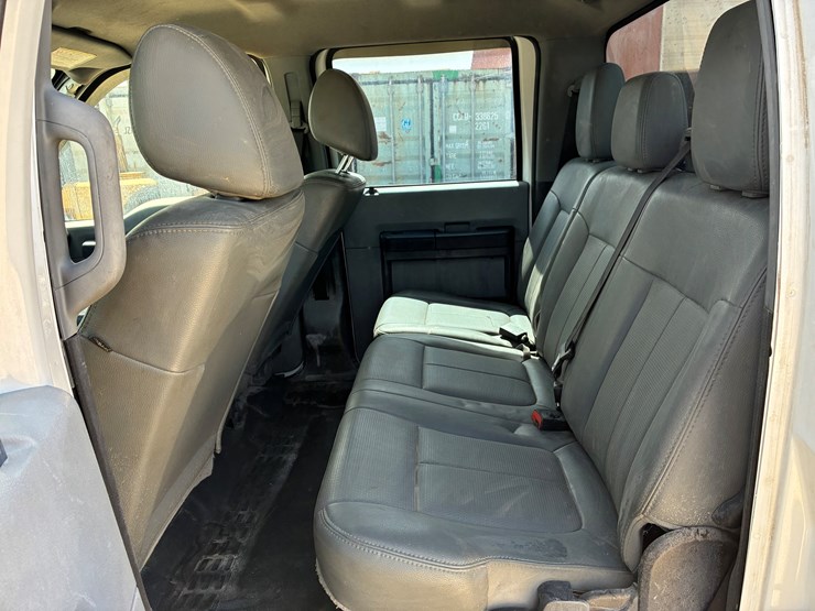 2011-ford-f250-image-9