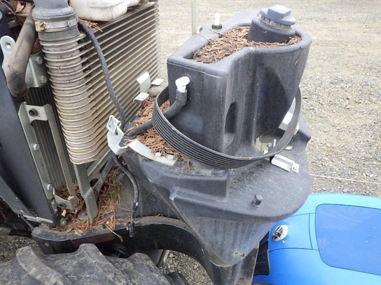 new-holland-t3040v-tractor-image-13