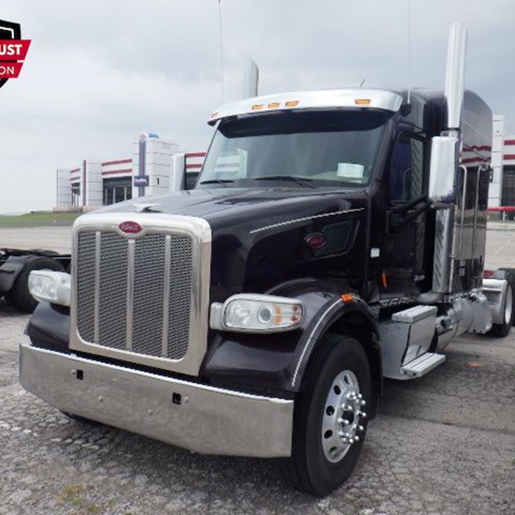 2019 PETERBILT 567