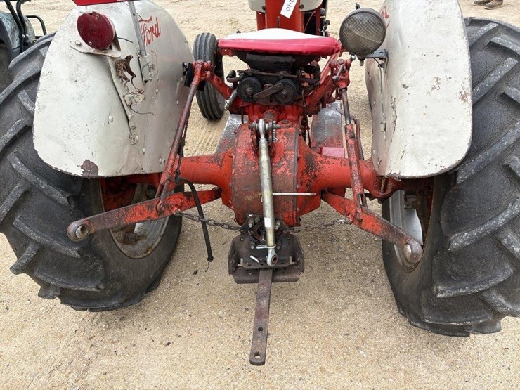 ford-800-image-7