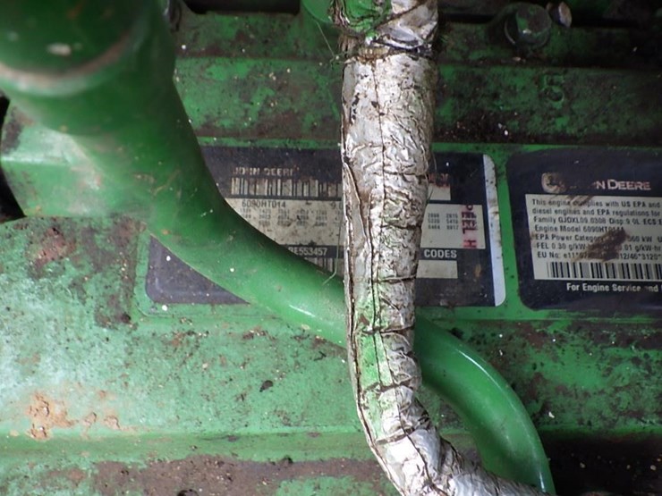 2017-deere-3754g-image-43