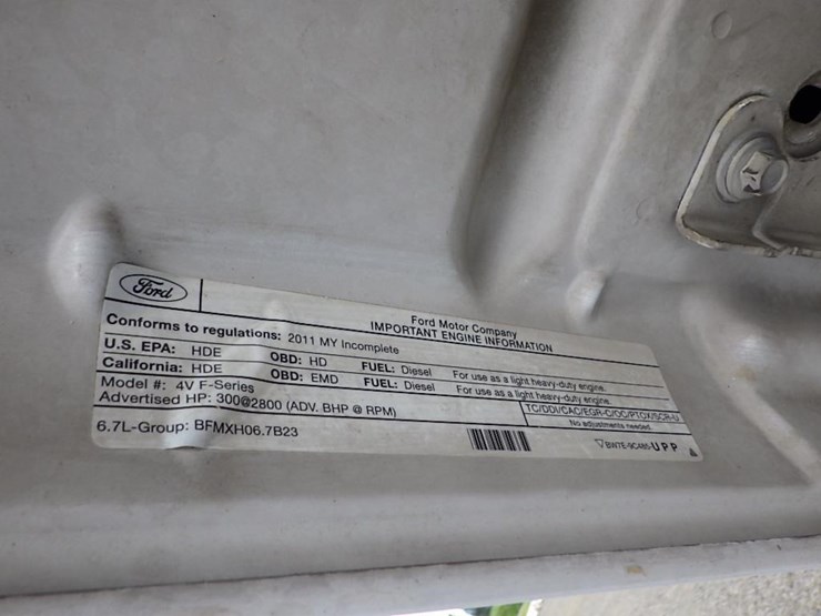 2011-ford-f550-image-17