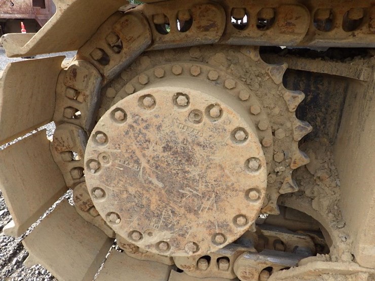 2017-deere-3754g-image-29
