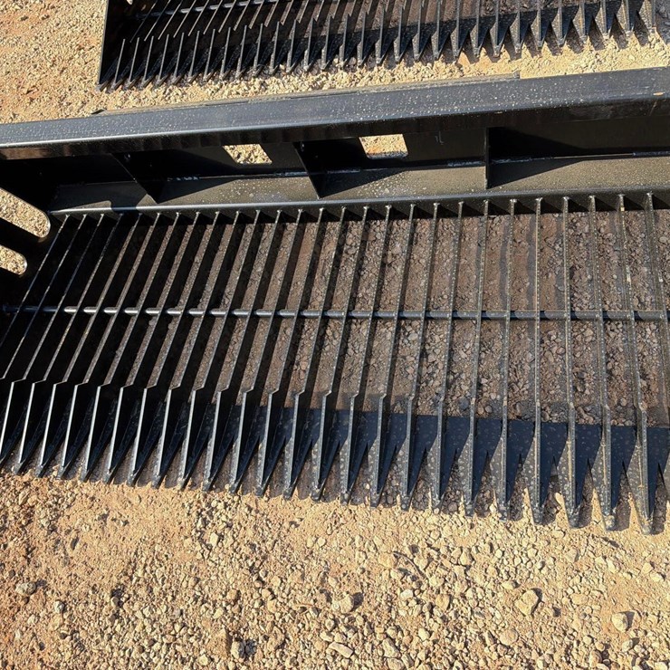 UNUSED WOLVERINE 78" SKID STEER SIEVE SHOVEL