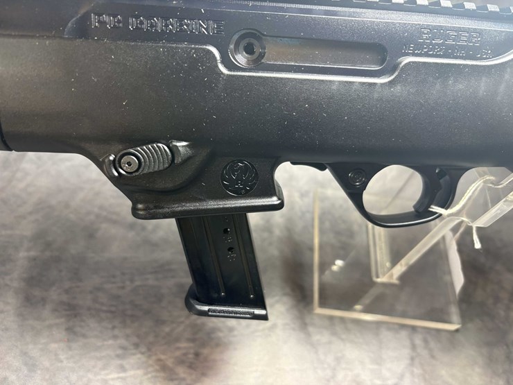 #10342-•-ruger-pc-carbine-9mm-luger-semi-auto-rifle,-sn:-914-32521-image-13