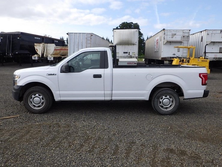 2016-ford-f150-image-8