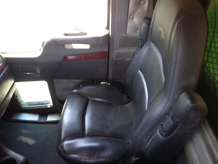 2006-kenworth-t800-image-63
