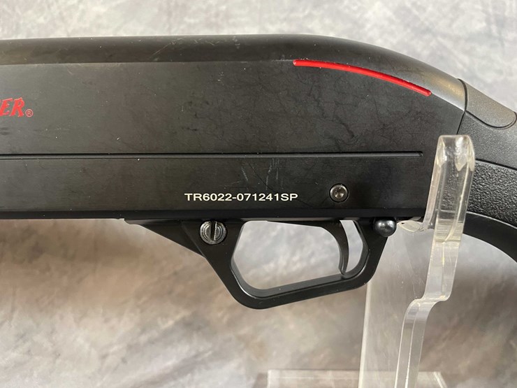 #10374-•-winchester-sxp-12-ga.-pump-action-shotgun,-sn:-tr6022-071241sp-image-10