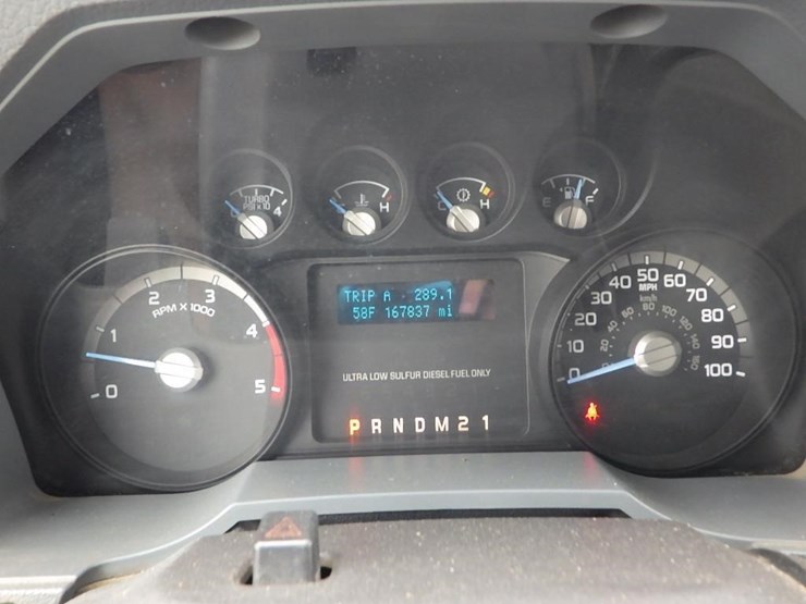 2011-ford-f550-image-34