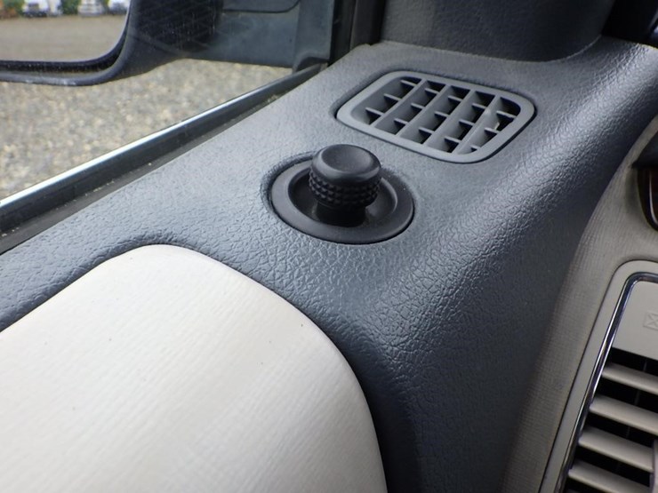 2009-ford-flex-image-33