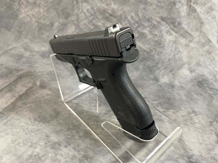 #10323-•-glock-model-42-380-auto-pistol,-sn:-agdn054-image-10