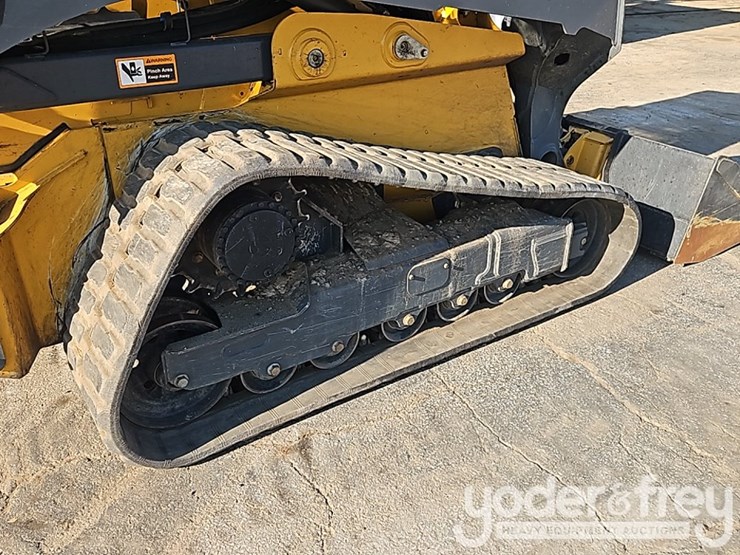 2024-deere-333g-image-16