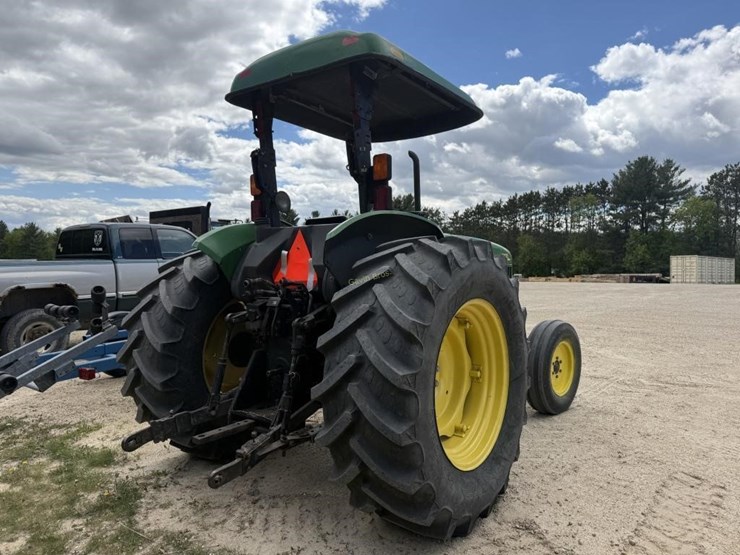 john-deere-5320-image-3