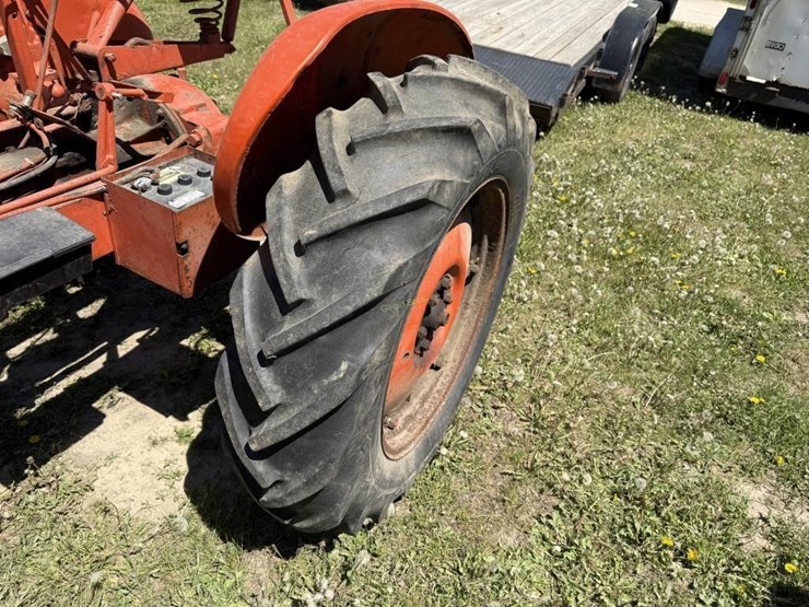 allis-chalmers-wc-tractor---as-is-image-10