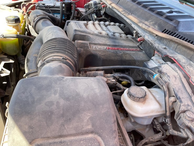 2019-ford-f150-image-28