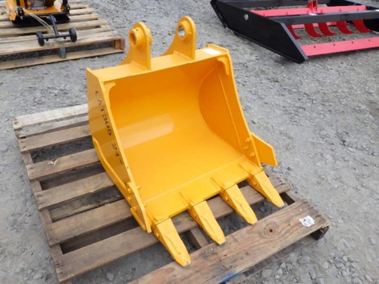 caterpillar-305-image-4