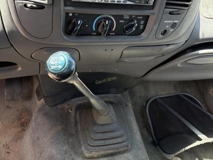 1999-ford-f150-image-13