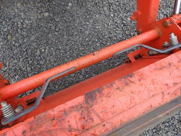 kubota-l4701d-image-18
