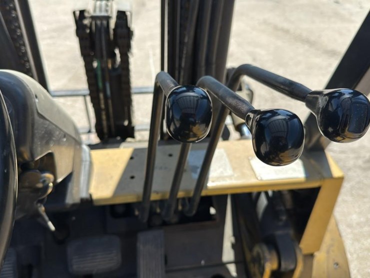 caterpillar-dp40-image-18