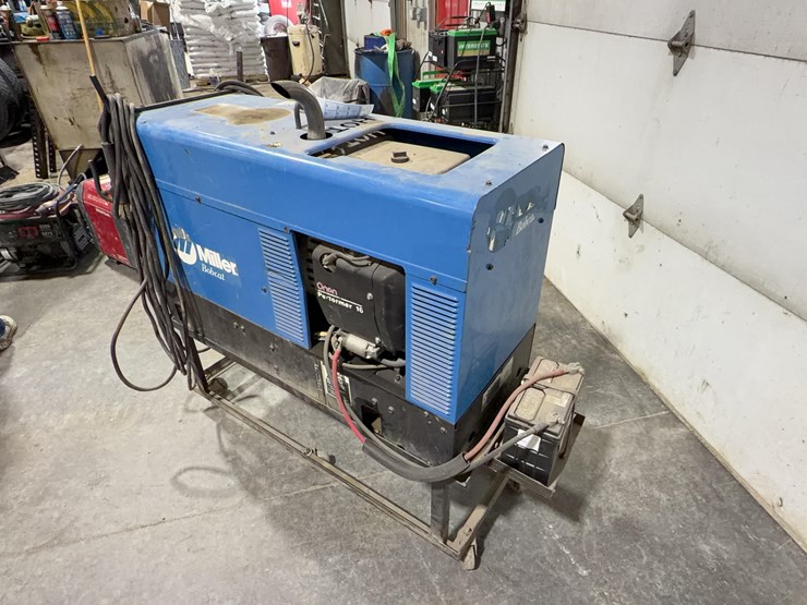 miller-bobcat-225-multipurpose-welder/generator-image-4