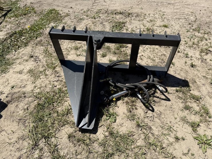 jct-universal-attach-tree-grapple-image-1