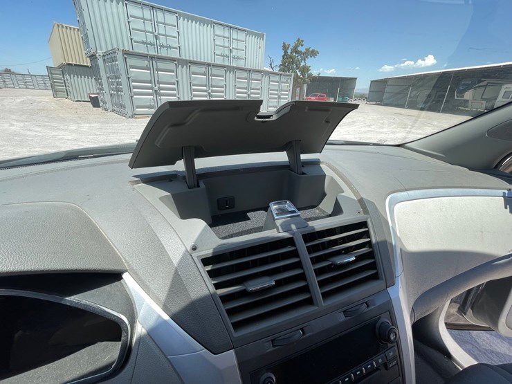2011-chevrolet-traverse-image-79