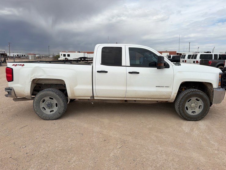 2019-chevrolet-silverado-2500hd-image-4