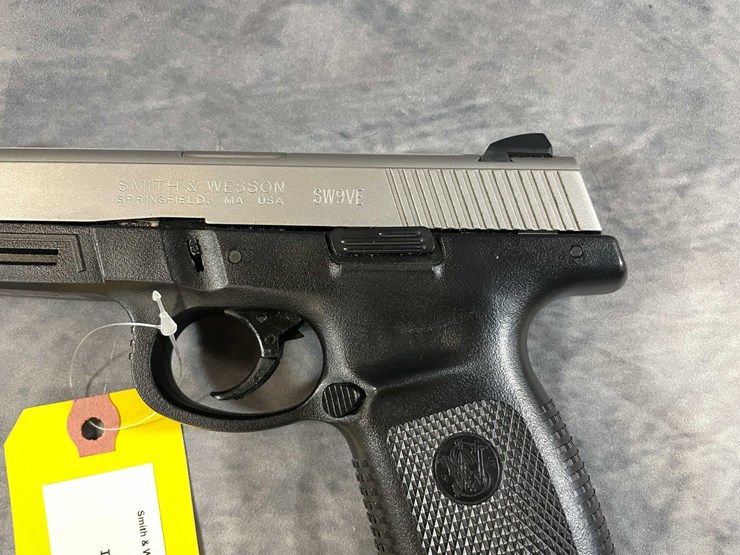 #10302-•-smith-&-wesson-sd9ve-9mm-luger-pistol,-sn:-pdy0420-image-7