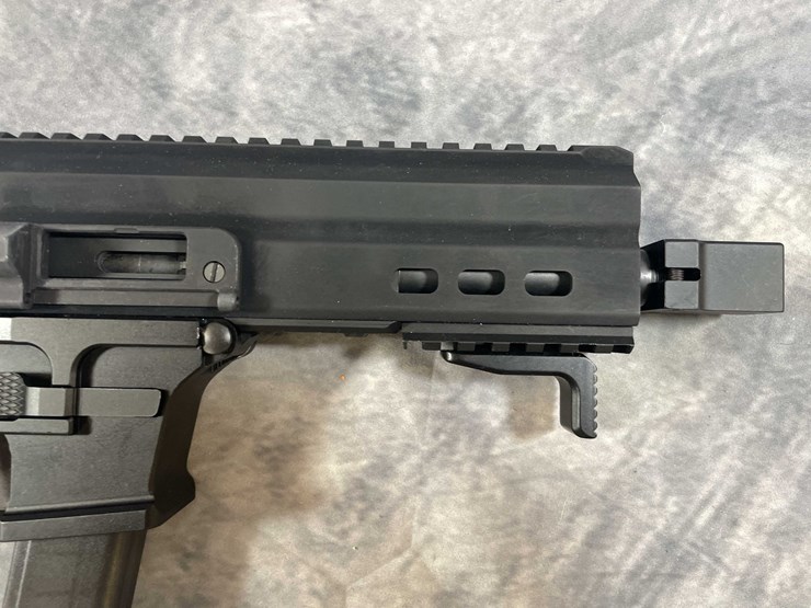 #10309-•-utas-usa-ut9-mini-machine-9mm-luger-pistol,-sn:-ut-24a005038-image-3