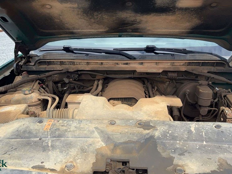 2017-chevrolet-silverado-1500-image-21