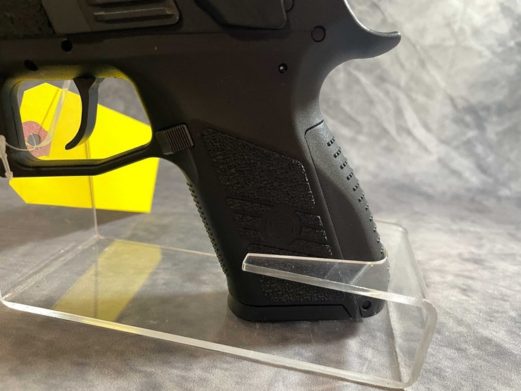 #10327-•-cz-p07-9mm-luger-pistol,-sn:-c530055-image-8