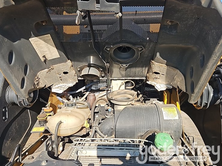 2024-deere-333g-image-26