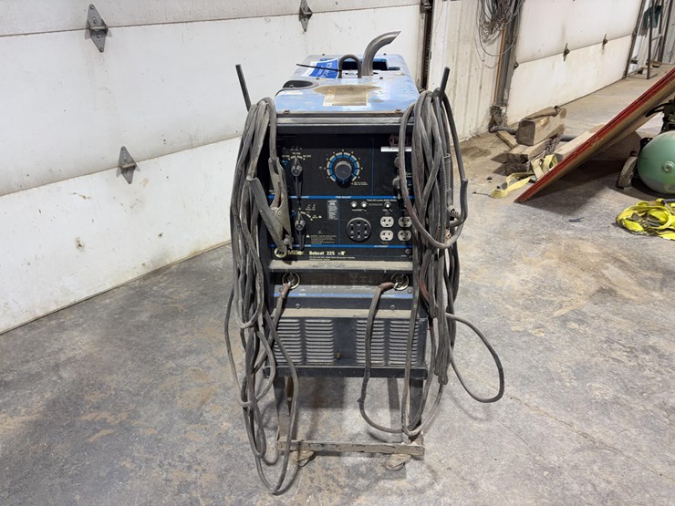 miller-bobcat-225-multipurpose-welder/generator-image-2