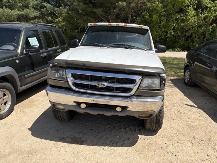 2000-ford-ranger-xlt-image-2