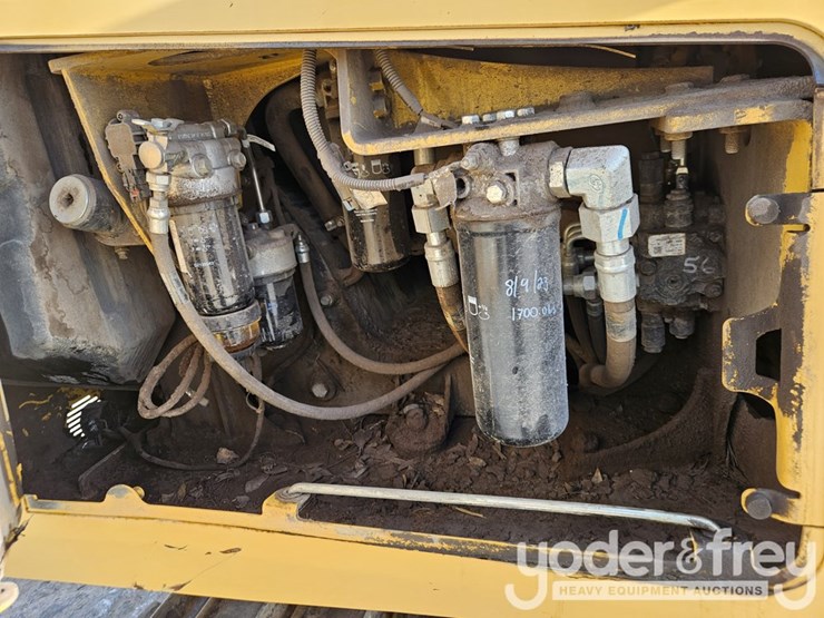 deere-450k-lgp-image-26
