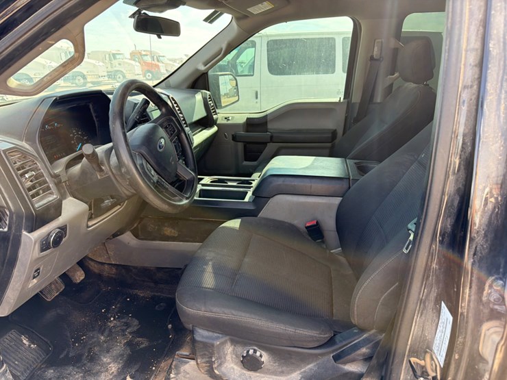 2019-ford-f150-image-8
