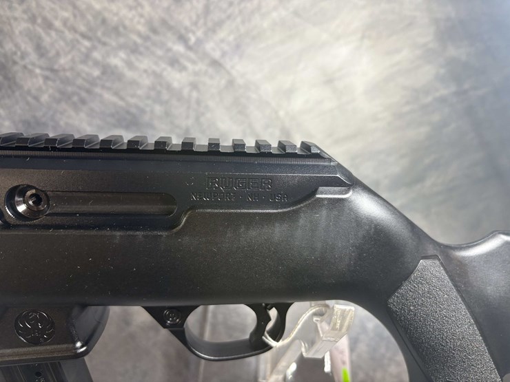 #10342-•-ruger-pc-carbine-9mm-luger-semi-auto-rifle,-sn:-914-32521-image-11