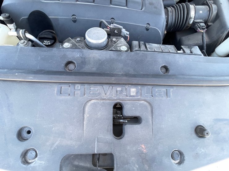 2011-chevrolet-traverse-image-119