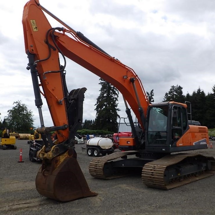 2017 DOOSAN DX255 LC-3