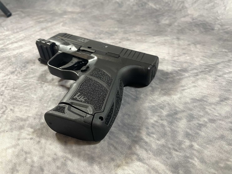 #10315-•-hk-cc9-carry-9mm-luger-pistol,-sn:-b028342-image-10