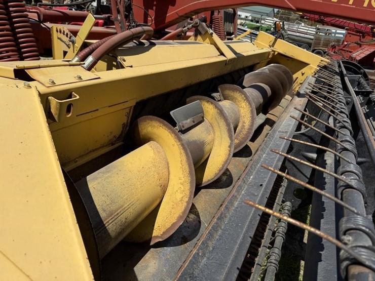 new-holland-1475-image-6