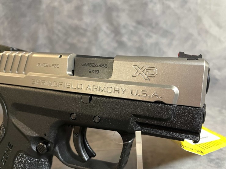 #10329-•-springfield-xd-9mm-luger-pistol,-sn:-gm824388-image-16