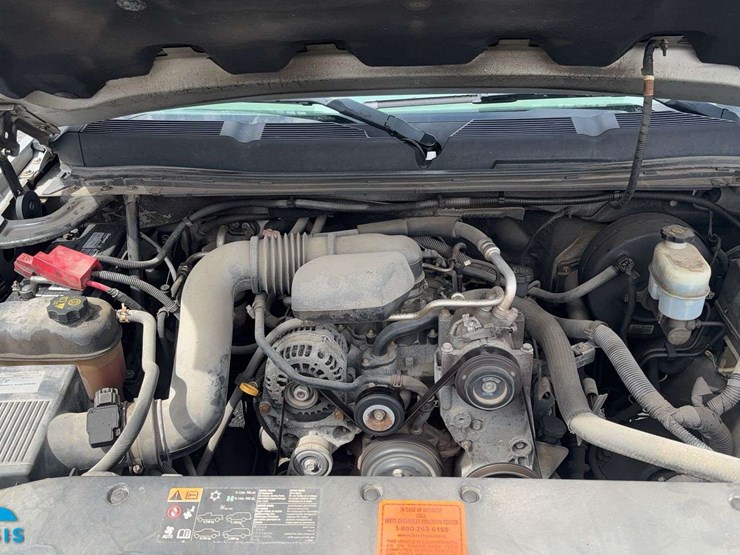 2011-chevrolet-silverado-1500-image-19